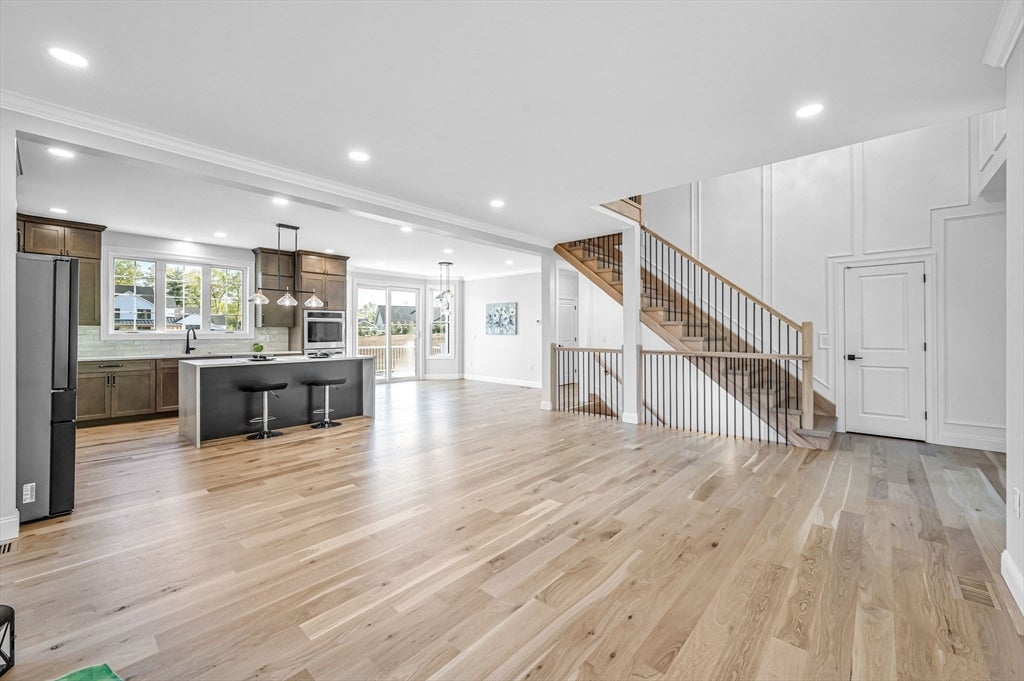 14 Balsam Hill Rd, Ludlow, MA Photo #10