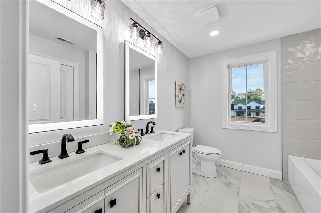 14 Balsam Hill Rd, Ludlow, MA Photo #33
