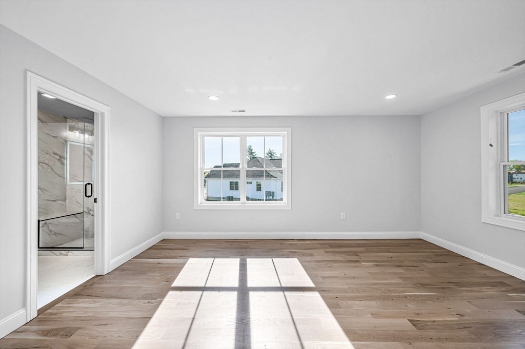14 Balsam Hill Rd, Ludlow, MA Photo #35