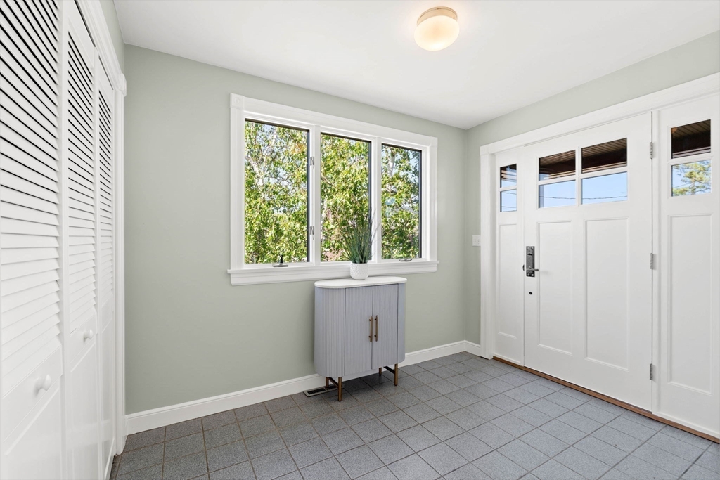 26 Karolyn Circle