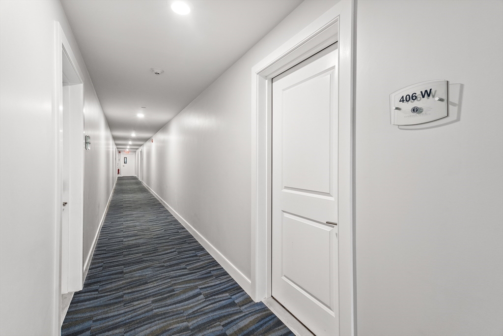 18 Cliveden St 406