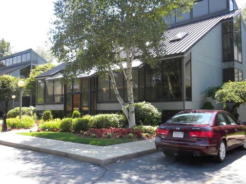 7 Kimball Lane Lynnfield MA 01940