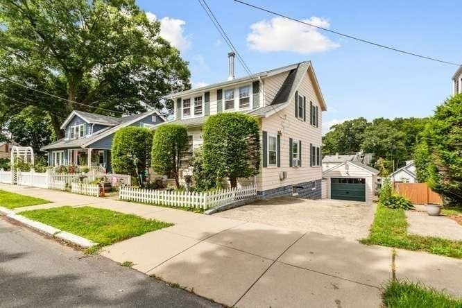 42 Piedmont St, Lynn, MA, 42 Piedmont St, Lynn, MA Photo #2