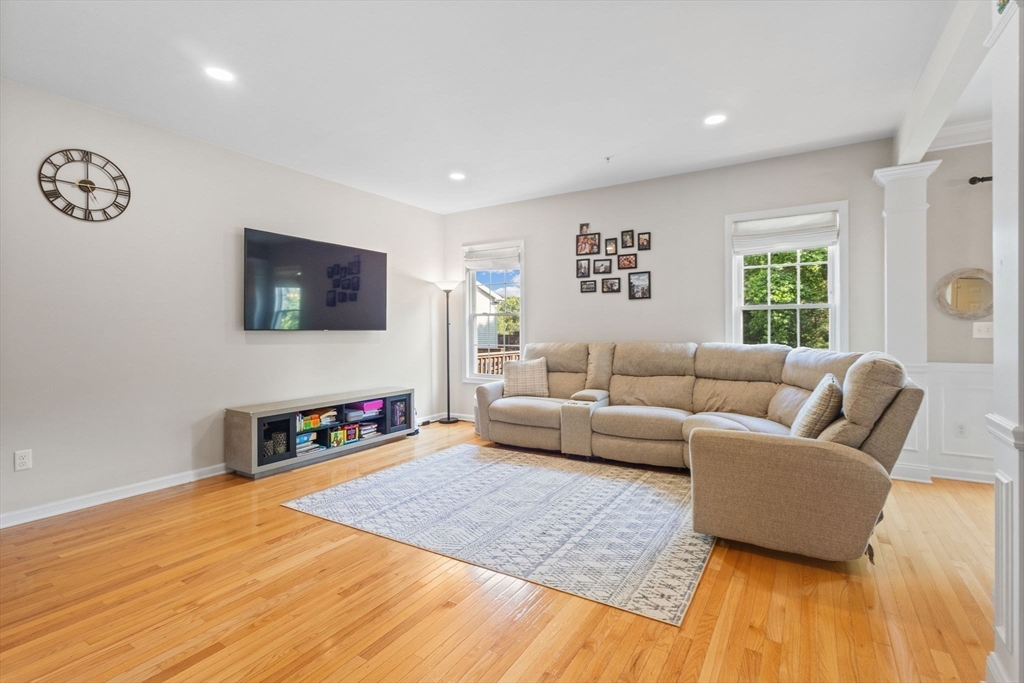 71 Kendall Ct 71