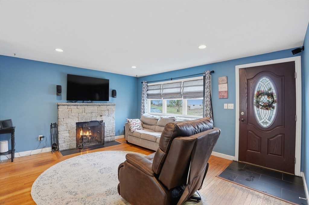 35 Armstrong Circle