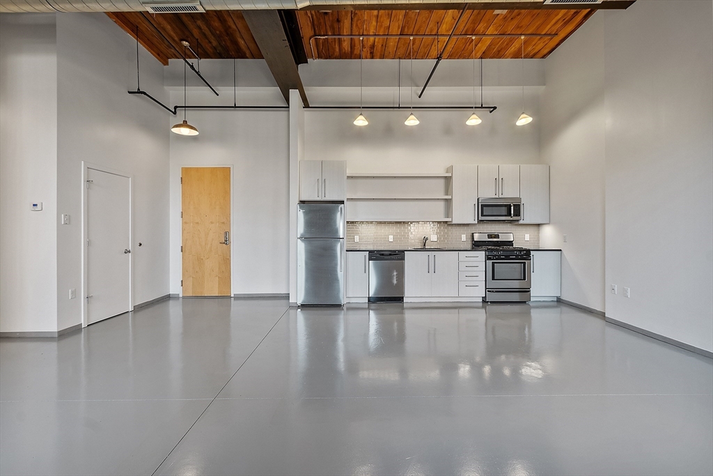 160 Water St #109, Williamstown, MA, 160 Water St #109, Williamstown, MA Photo #8