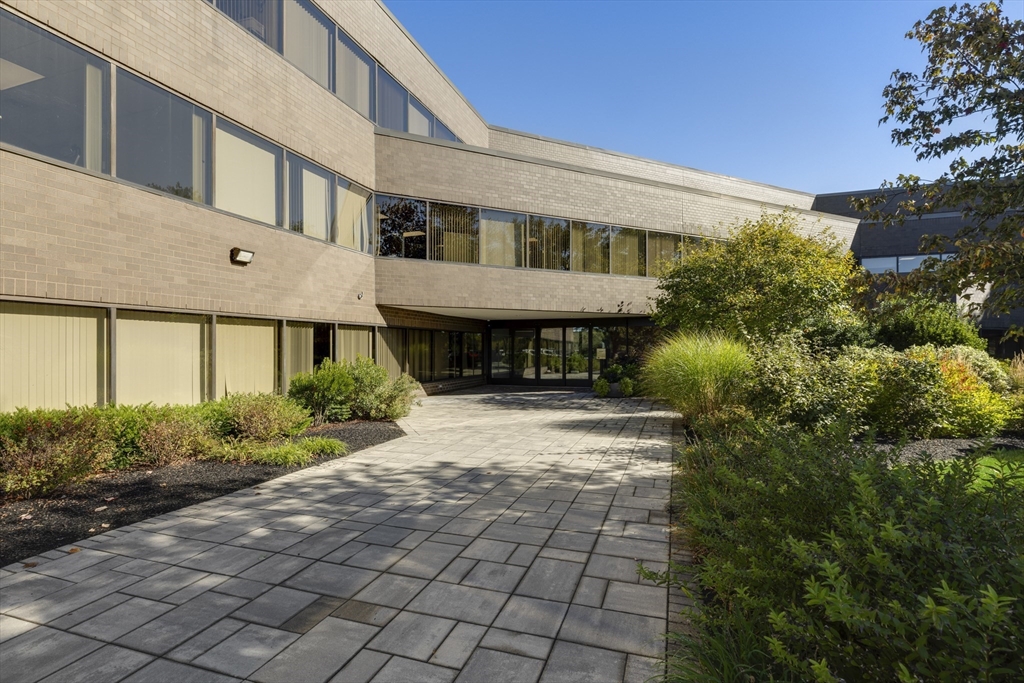 150 Baker Avenue Ext