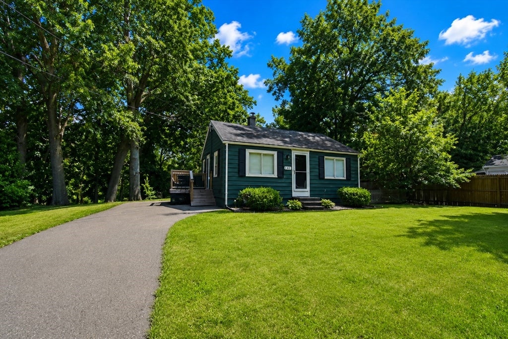 143 Stuart St, Springfield, MA Photo #27