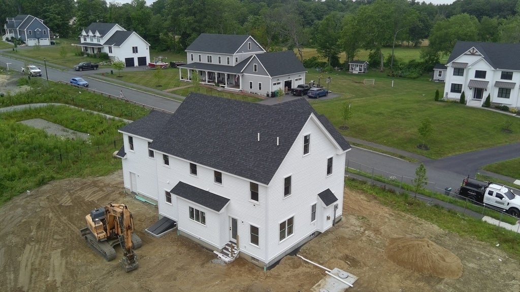 6 Katie Ln, Groveland, MA Photo #5
