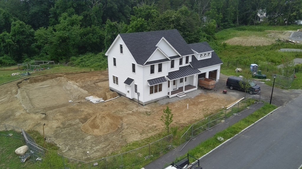 6 Katie Ln, Groveland, MA Photo #4