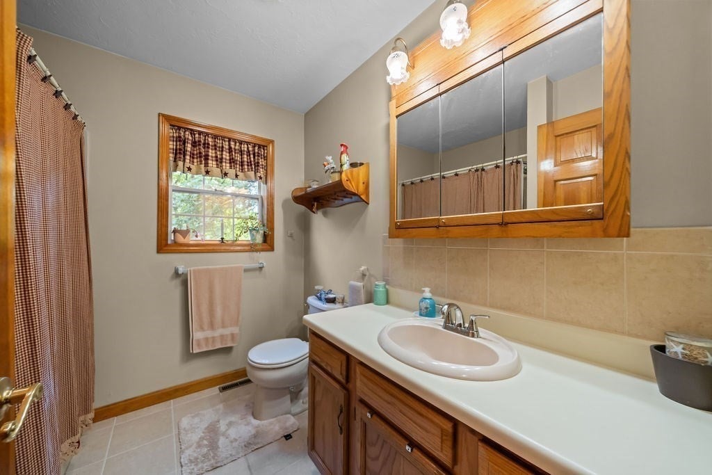 133 Killiney Woods, Millville, MA, 133 Killiney Woods, Millville, MA Photo #27