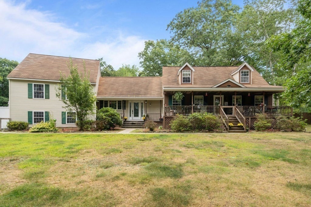 133 Killiney Woods, Millville, MA, 133 Killiney Woods, Millville, MA Photo #3