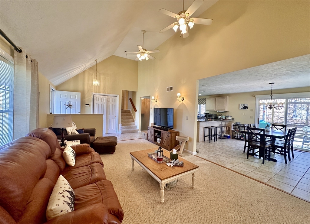 47 Pleasant Harbour Rd