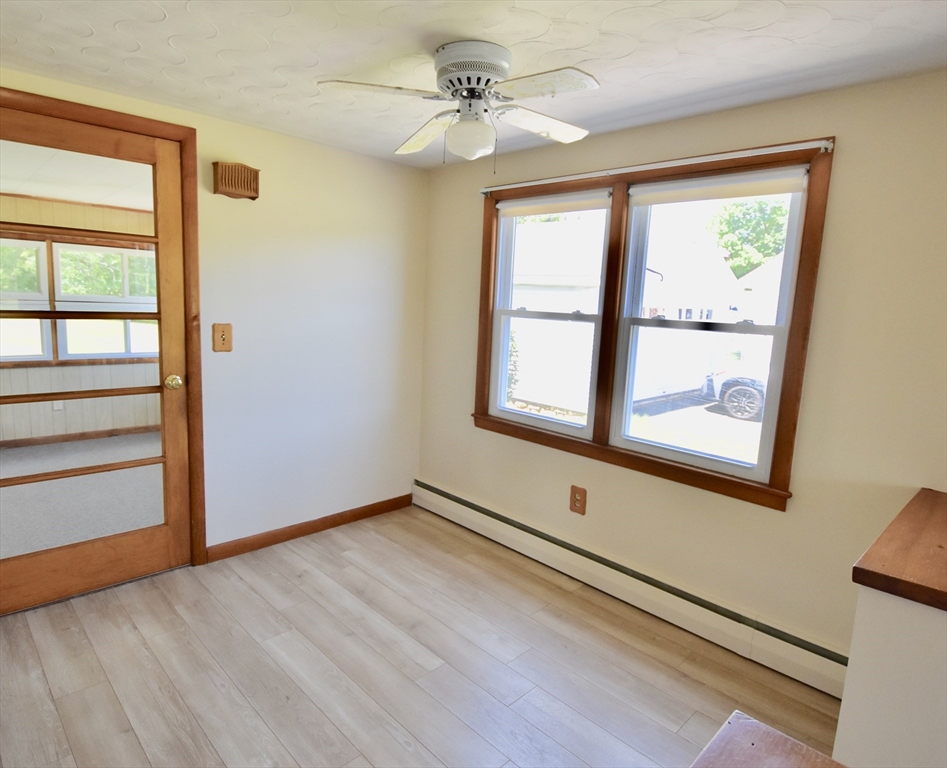 118 Blaine Ave, East Brookfield, MA Photo #4