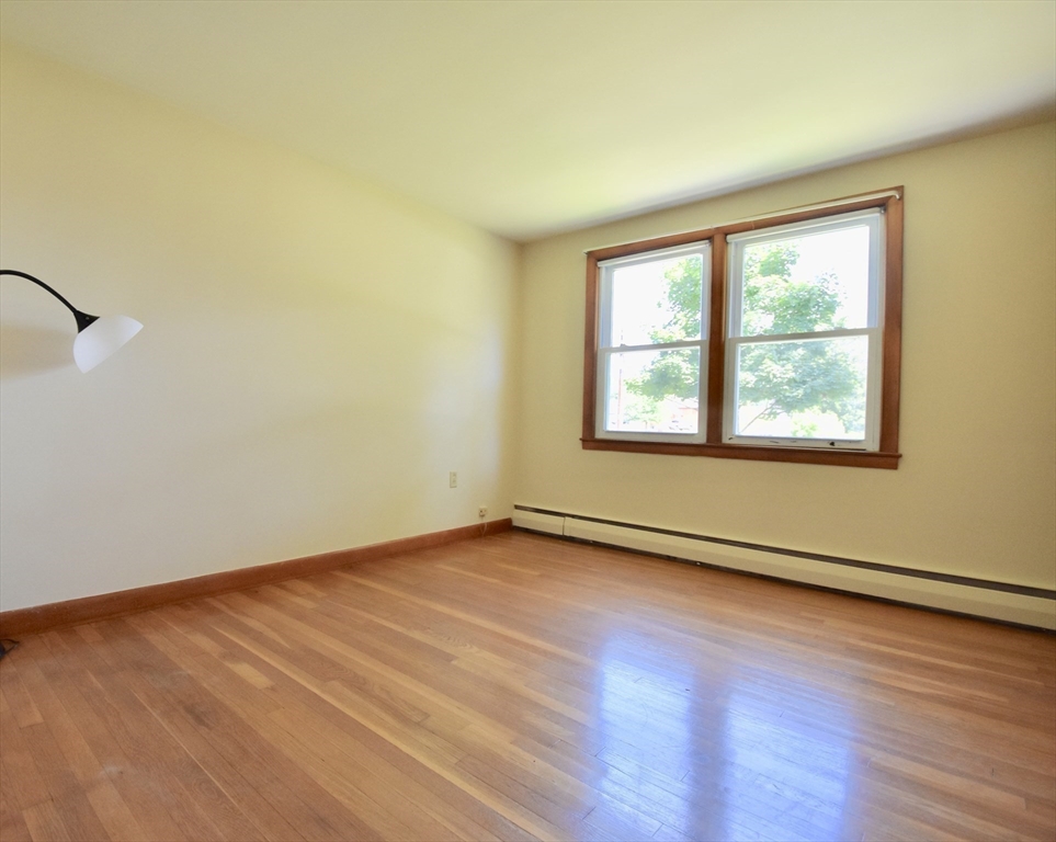 118 Blaine Ave, East Brookfield, MA Photo #9