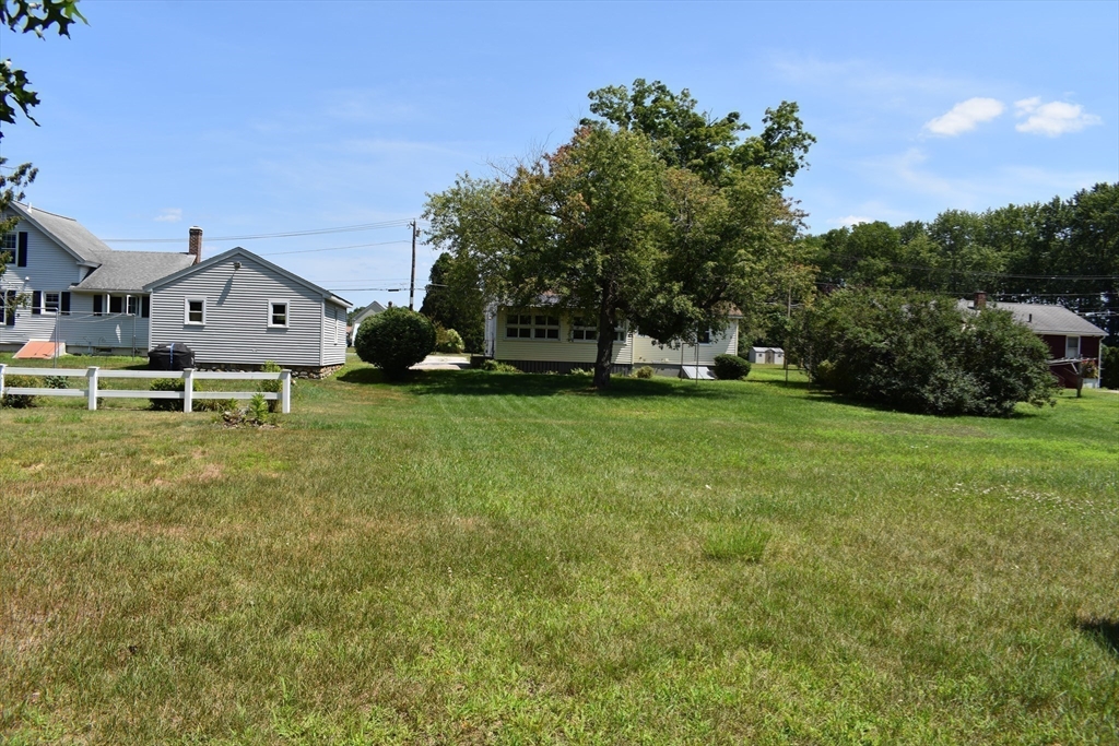 118 Blaine Ave, East Brookfield, MA Photo #16