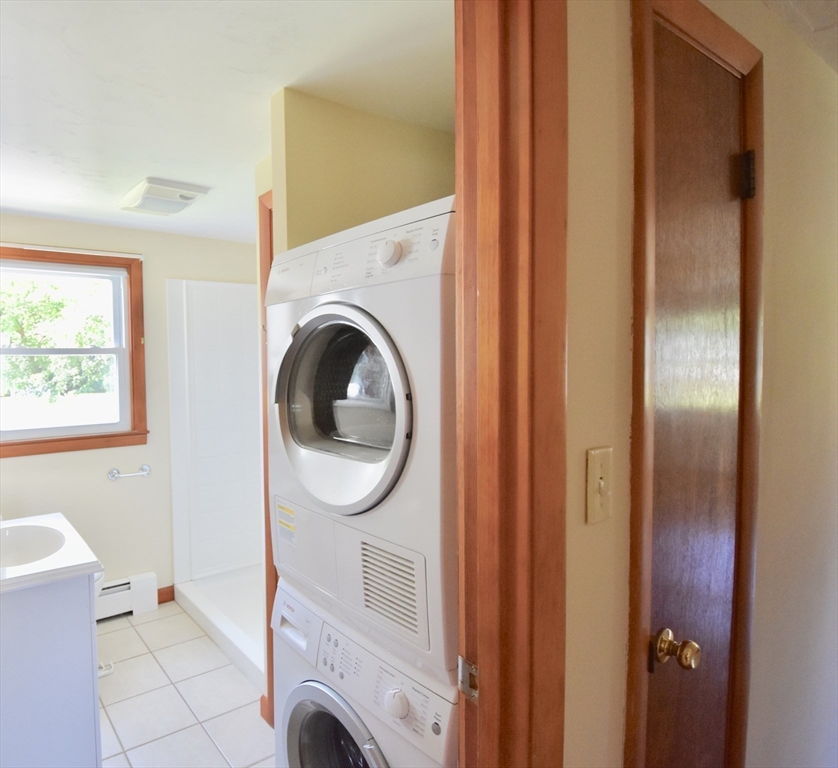 118 Blaine Ave, East Brookfield, MA Photo #8