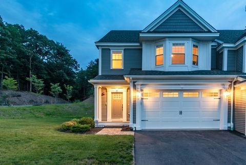 1 Evergreen Dr 1 Bellingham MA 02019