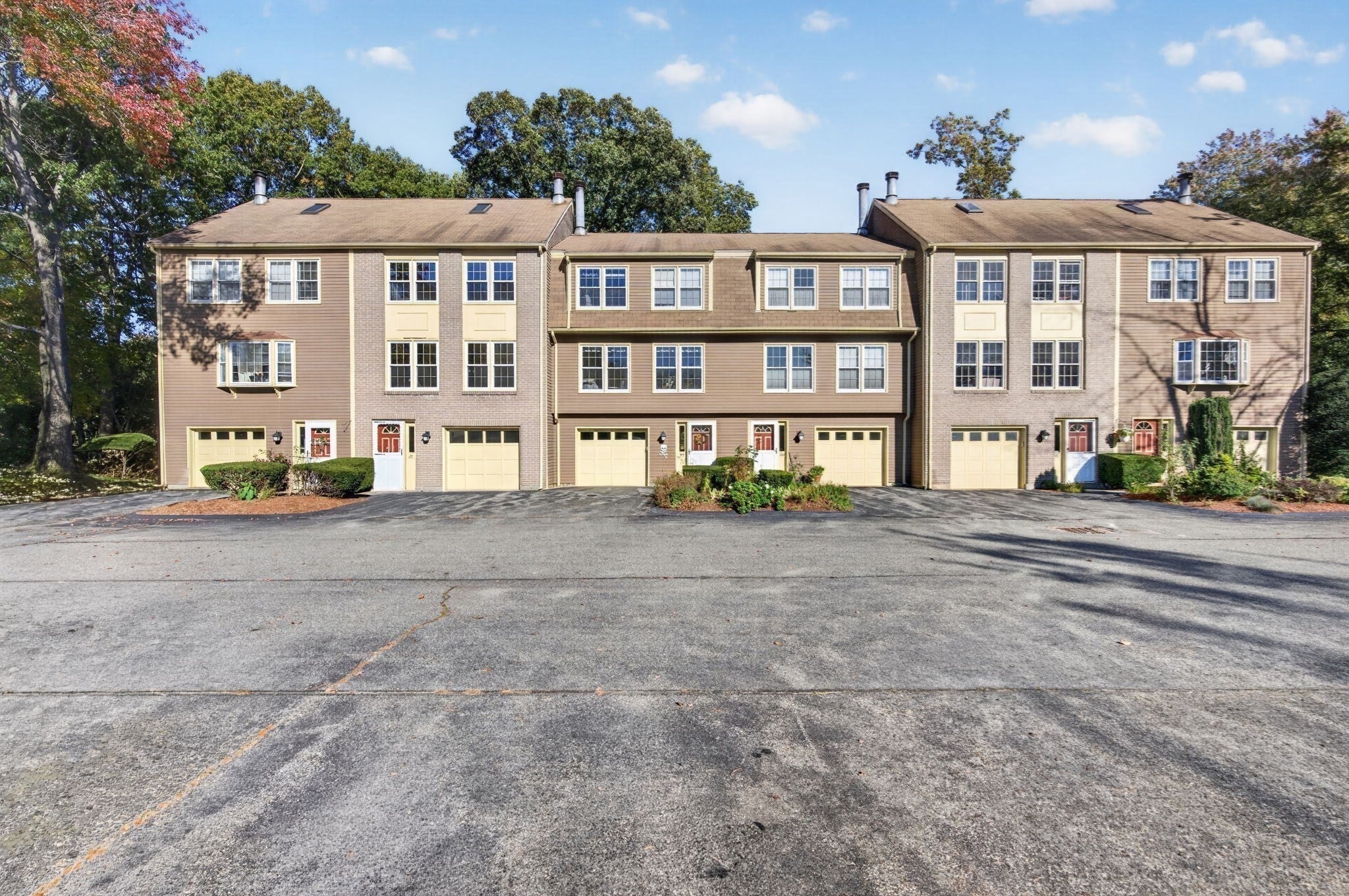 98 Heritage Drive #98, Tewksbury, MA, 98 Heritage Drive #98, Tewksbury, MA Photo #2