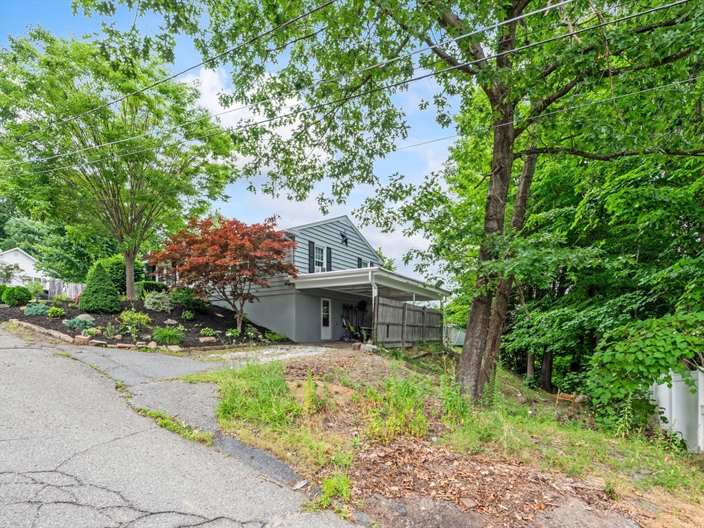 49 Newton Hts, Leominster, MA Photo #37