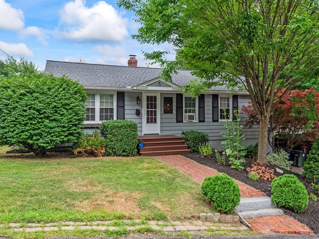 49 Newton Hts, Leominster, MA Photo #1