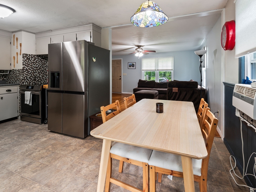 49 Newton Hts, Leominster, MA Photo #10