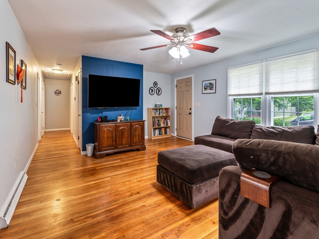 49 Newton Hts, Leominster, MA Photo #5