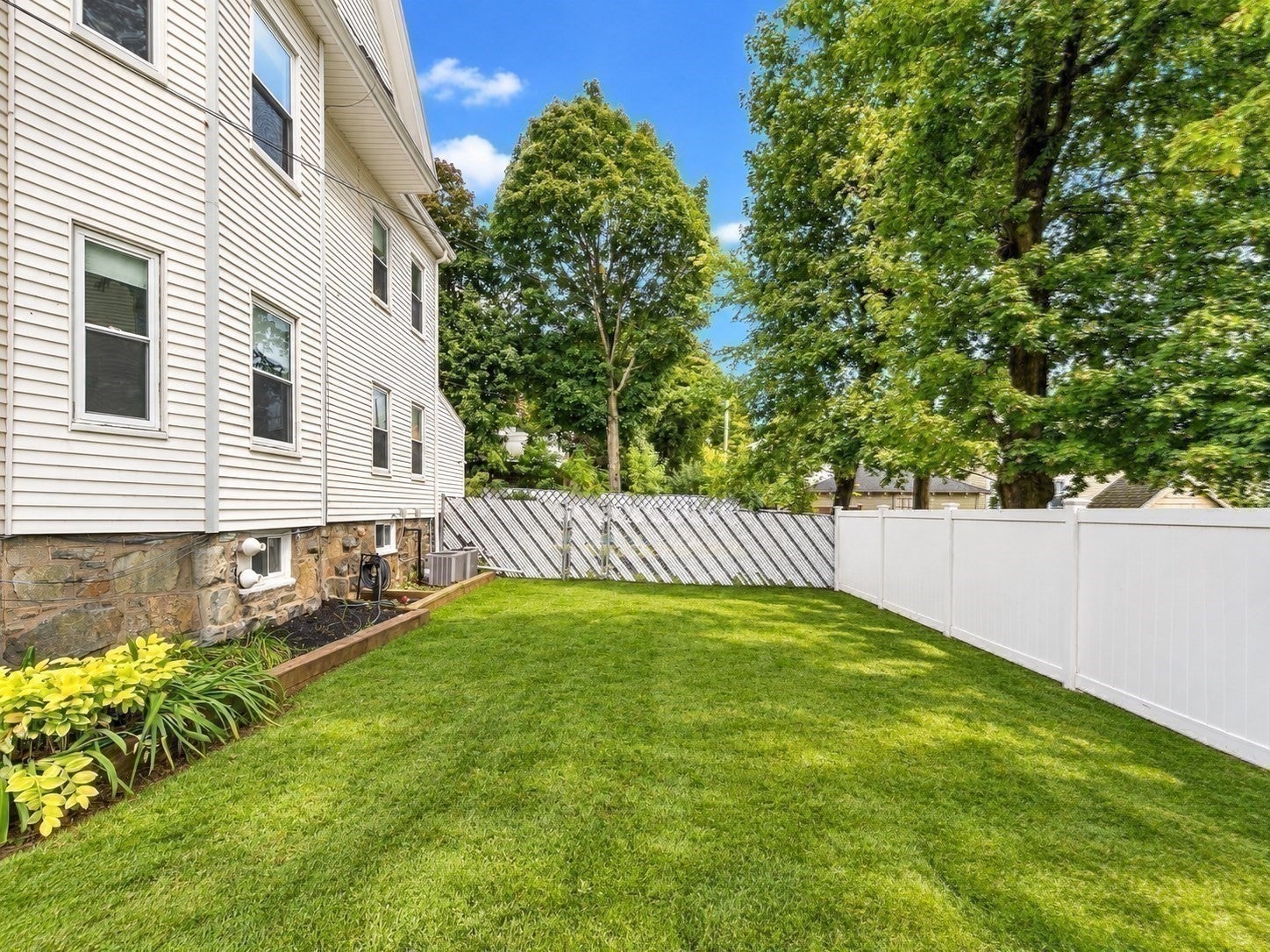 65 Chestnut St #1, Wakefield, MA, 65 Chestnut St #1, Wakefield, MA Photo #36