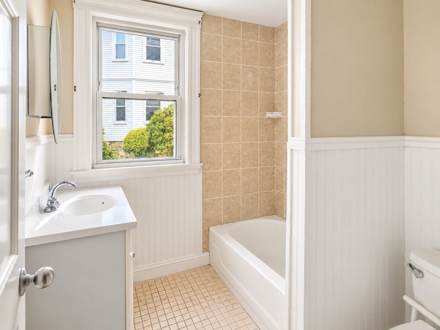 65 Chestnut St #1, Wakefield, MA, 65 Chestnut St #1, Wakefield, MA Photo #22