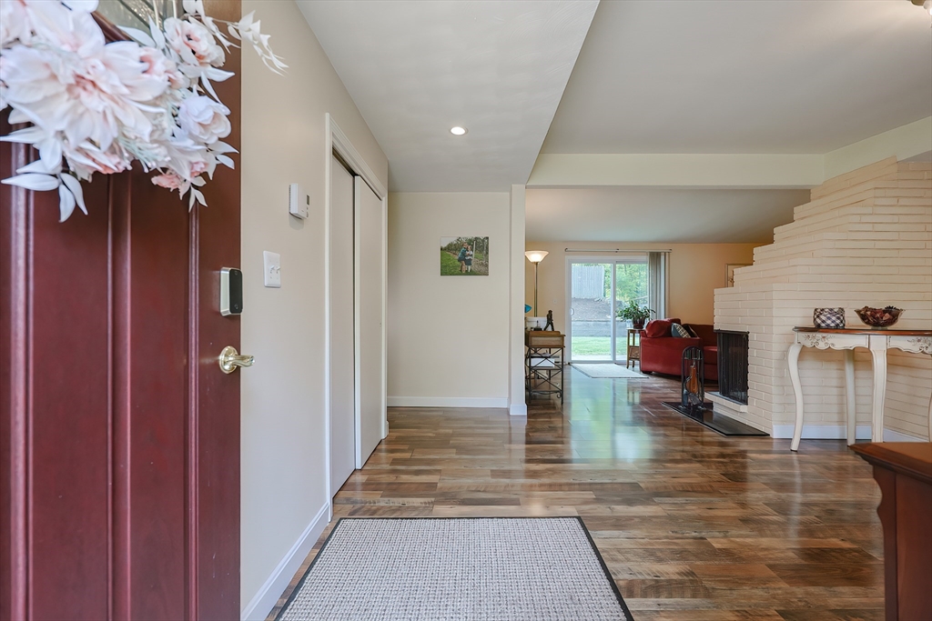 20 Ruth Drive