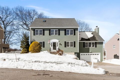 Photo of 13 Towne Hill Road, Haverhill, MA 01835 (MLS # 73482431)