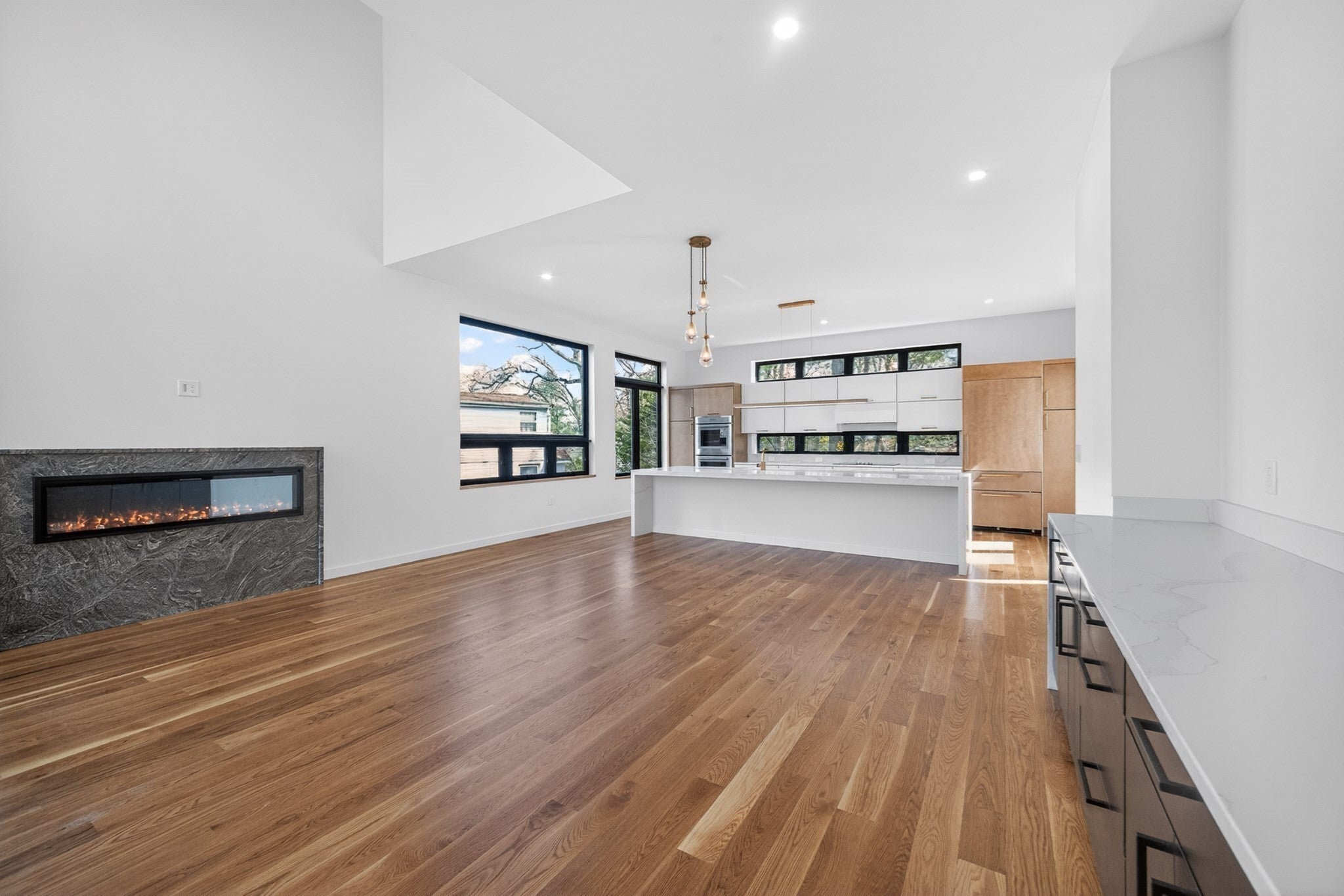 15 Bird Hill
