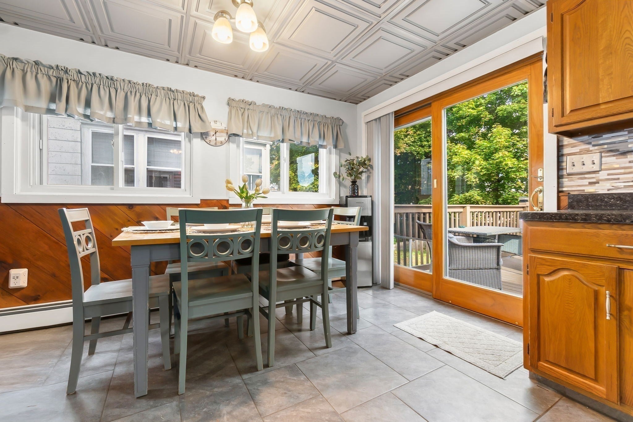 19 Beal St, Winthrop, MA, 19 Beal St, Winthrop, MA Photo #17