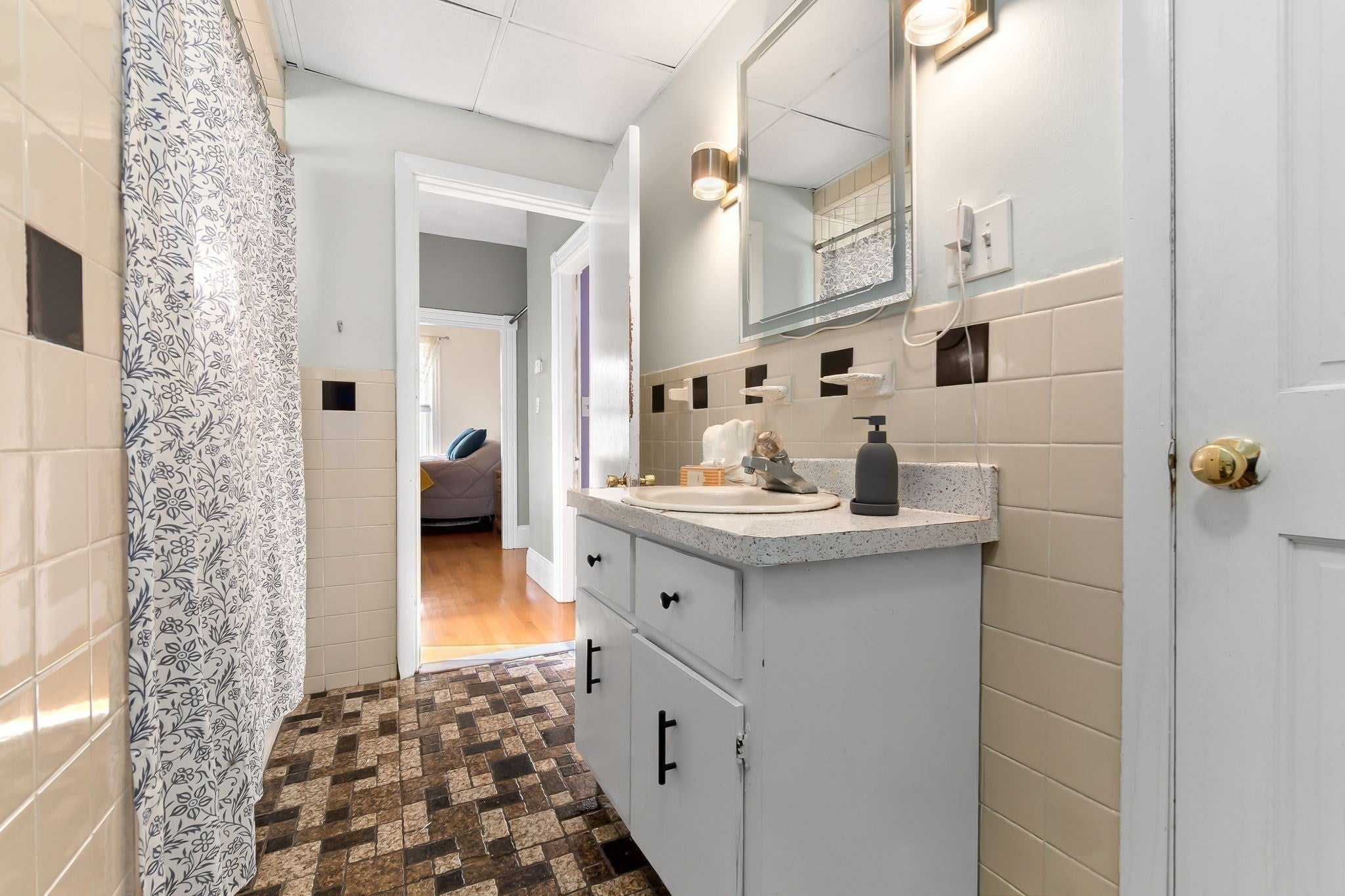 19 Beal St, Winthrop, MA, 19 Beal St, Winthrop, MA Photo #20