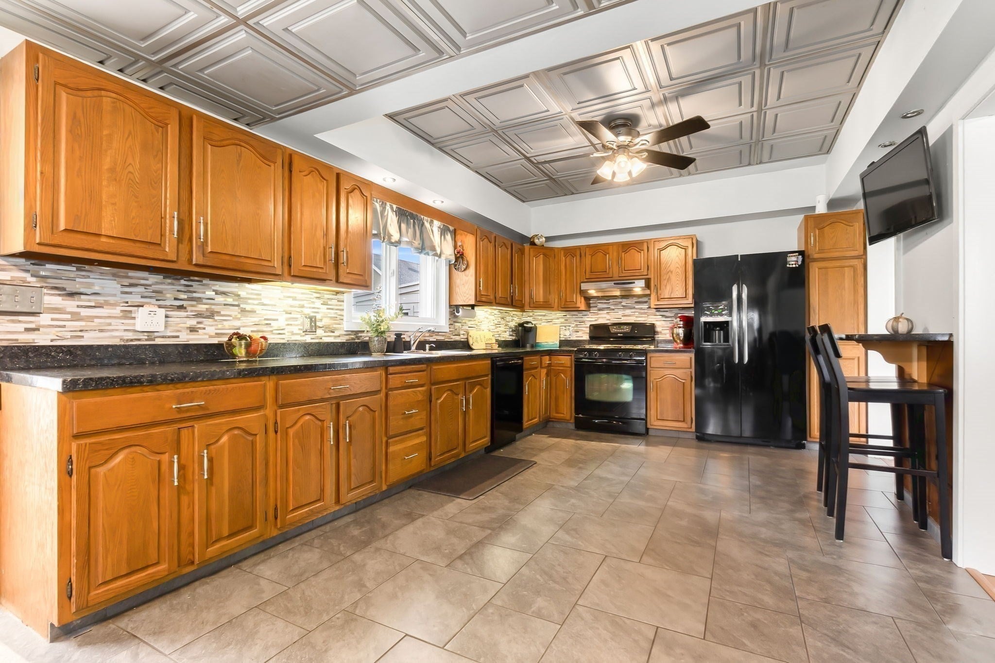 19 Beal St, Winthrop, MA, 19 Beal St, Winthrop, MA Photo #16