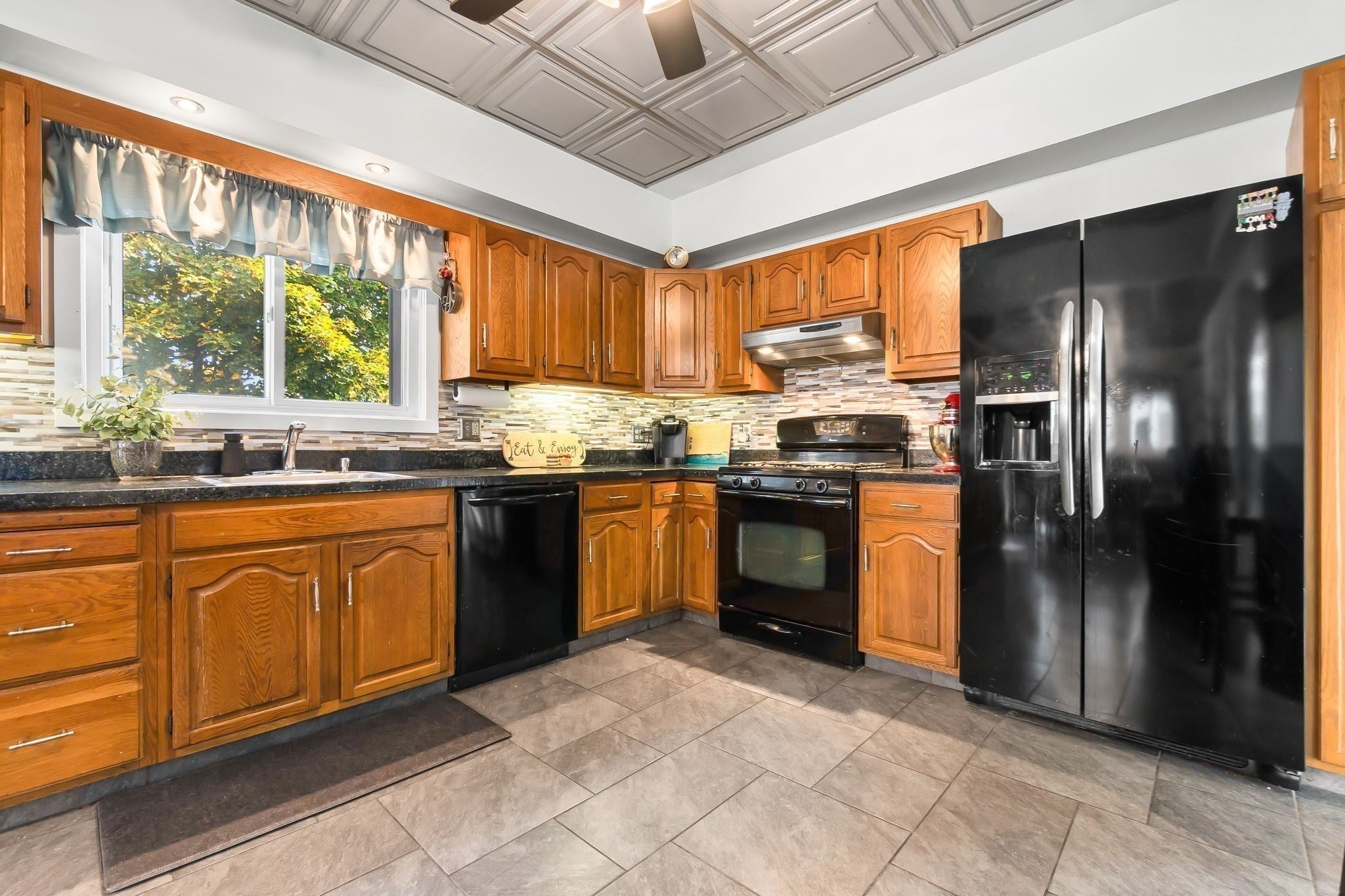 19 Beal St, Winthrop, MA, 19 Beal St, Winthrop, MA Photo #14