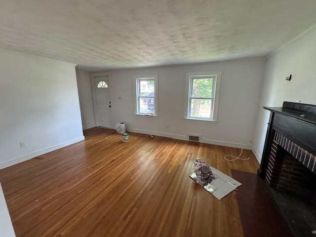 27 Puritan Rd