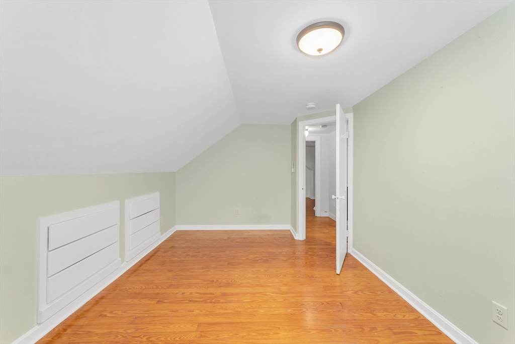153 Stimson St, Boston, MA Photo #17