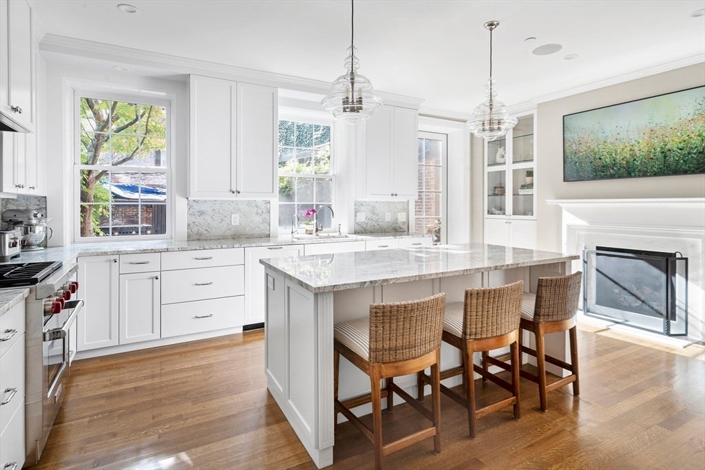 54 Pinckney St, Boston, MA Photo #7