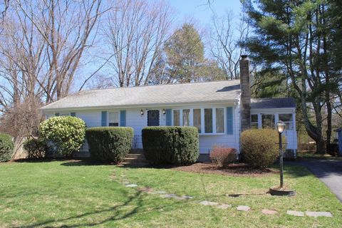 10 Smith St Attleboro MA 02703