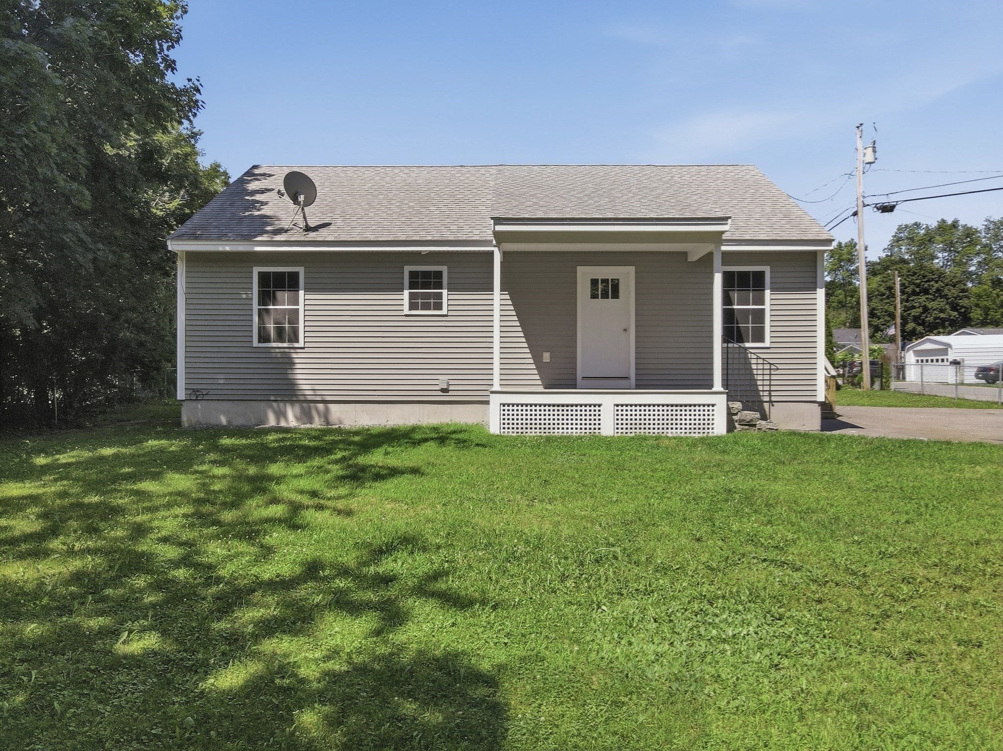 2 Evelyn Avenue