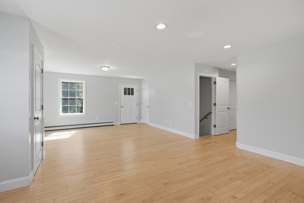 2 Evelyn Avenue
