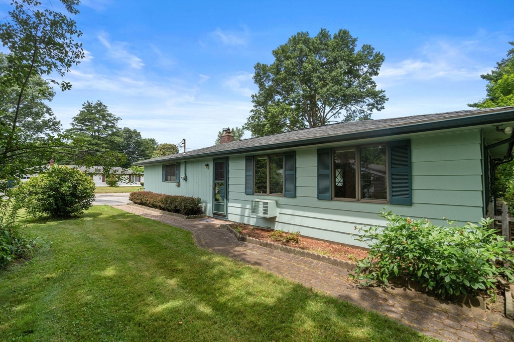 5 Sunset Rd