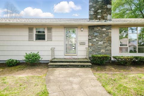 146 Berkley St Dartmouth MA 02747