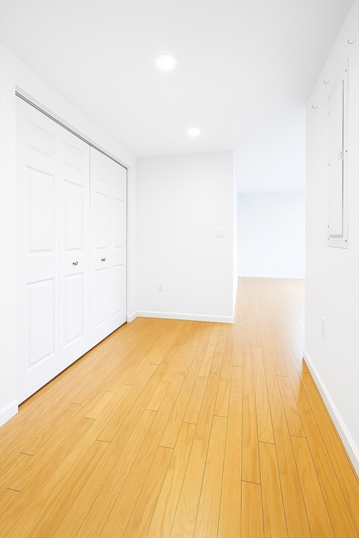 200 Ledgewood 601