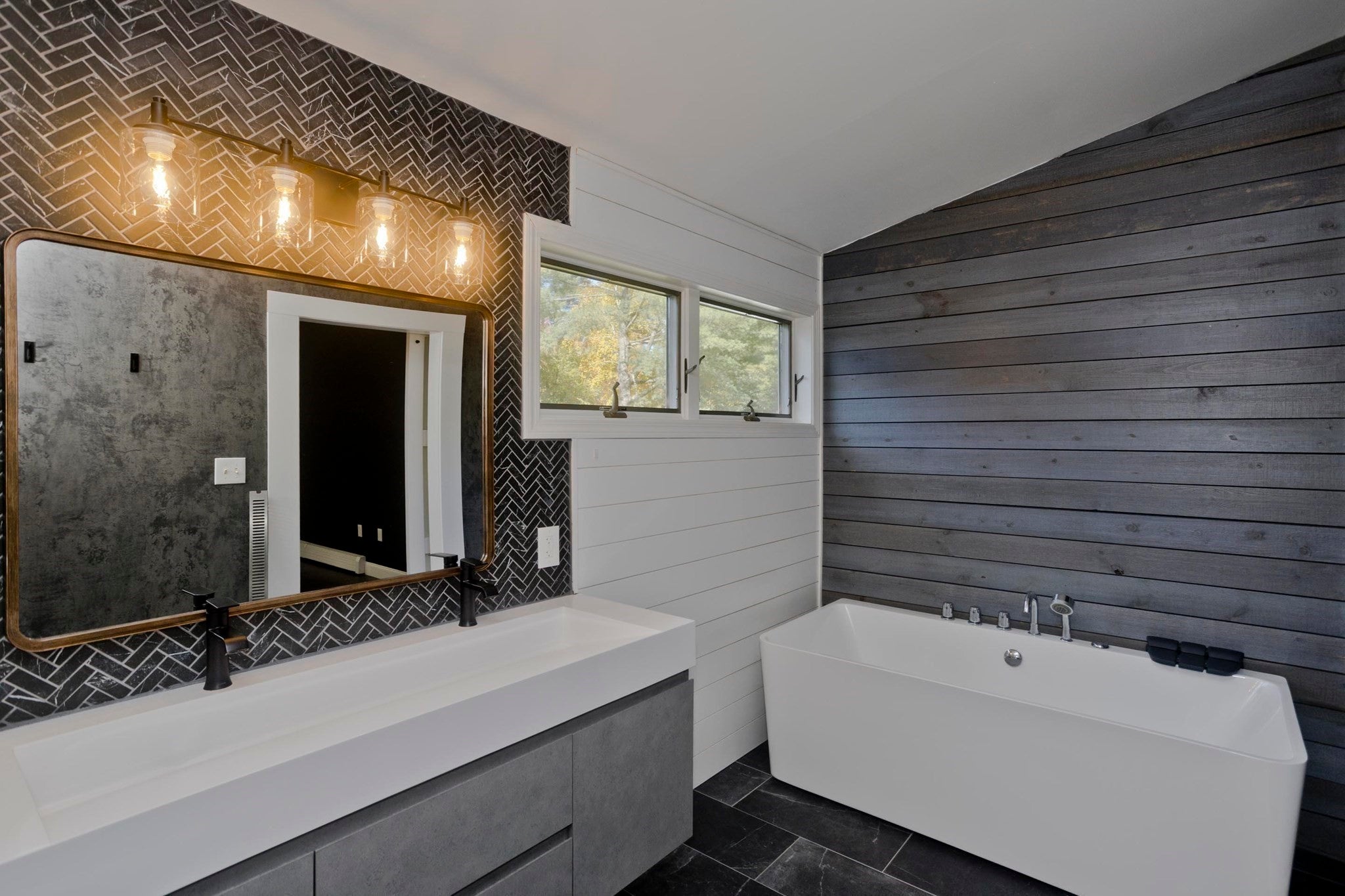 16 Poole Rd, Belchertown, MA, 16 Poole Rd, Belchertown, MA Photo #26