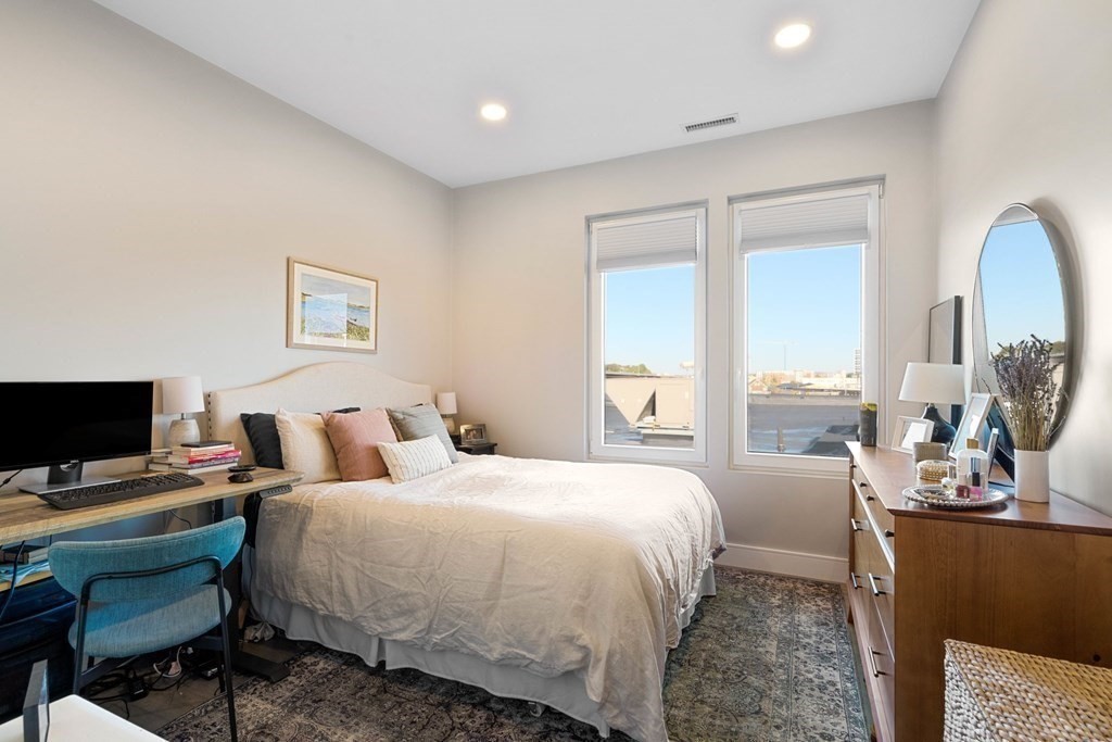 610 Rutherford Ave 502