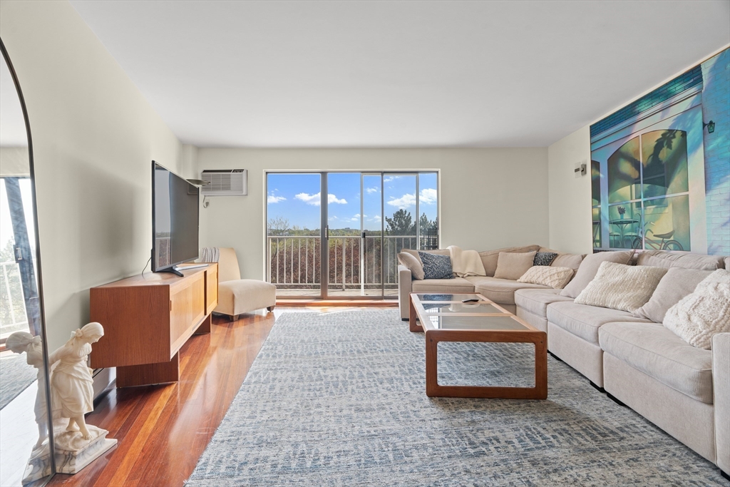 141 Coolidge Ave 420