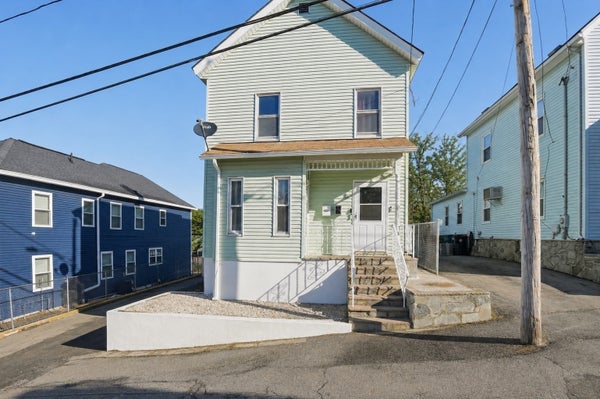 28 WARNOCK ST, LOWELL, MA 01852 - Image f2139ba611b3571a24ff2eabf25c032a/3722274502