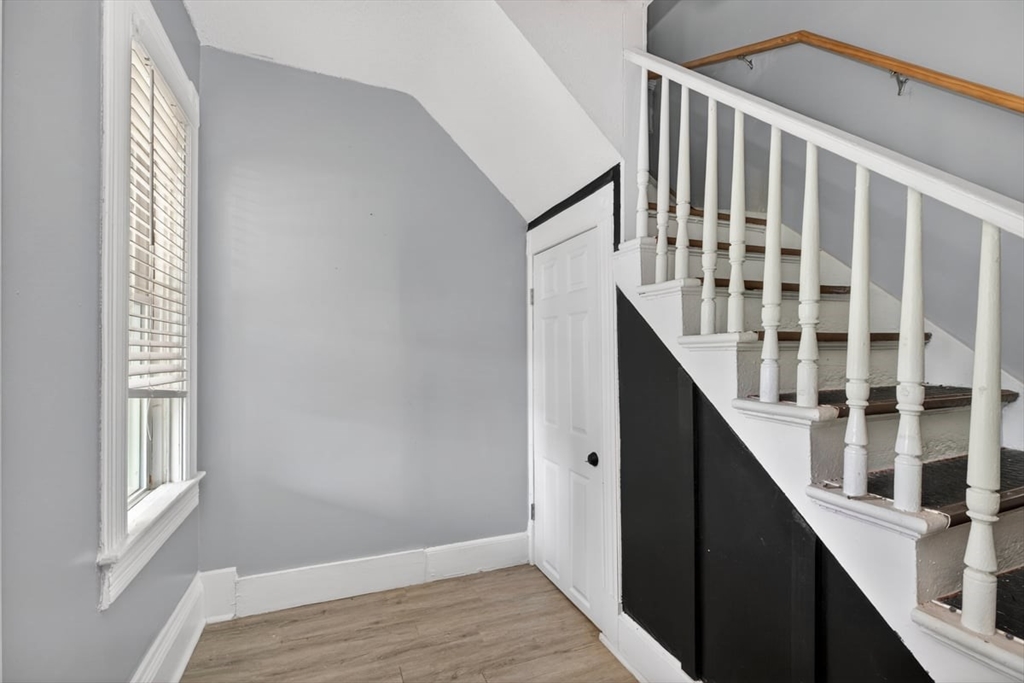 253 Oak St, Holyoke, MA, 253 Oak St, Holyoke, MA Photo #9